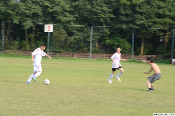 2011年深圳市爱夫卡科技中秋清远之旅